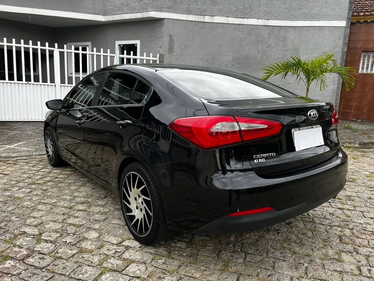 Cerato 1.6 2015 automático Completo  novo demais Primeira parcela para 180 dias - Foto 2
