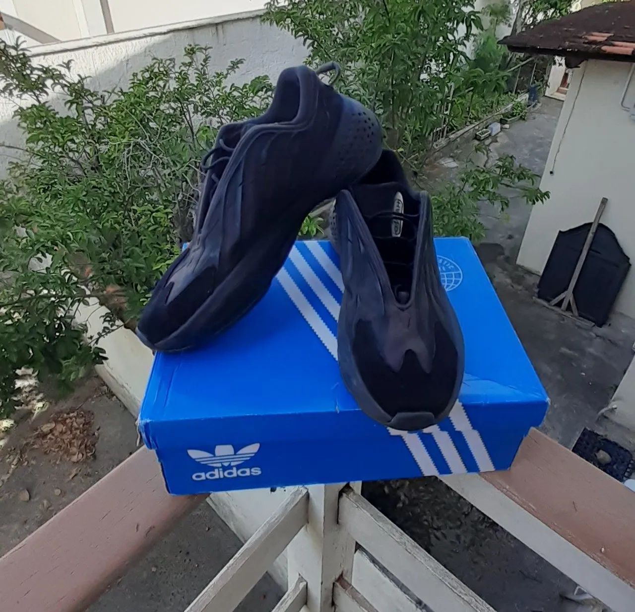 TÊNIS *OZRAH* ADIDAS 44 preto 
