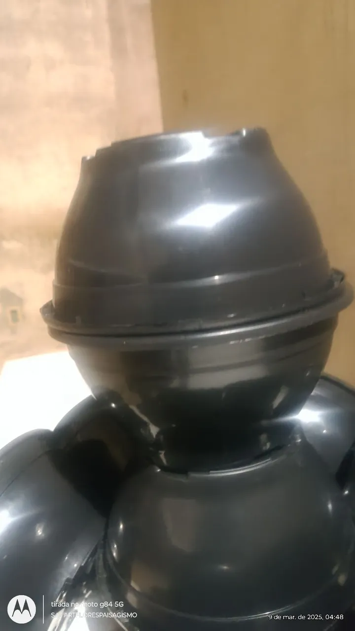 7 Vasos para plantas cuia 21 preto liso com alça 43cm
