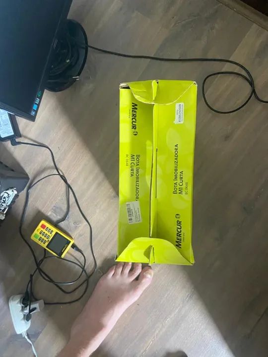 Bota imobilizadora Mercur para tratamento tendao de aquiles - Foto 2