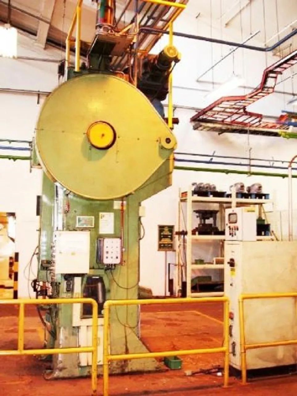 Prensa Excêntrica Freio Fricção, Marca Kierseling capacidade 160 Tf, Tipo H - Foto 2