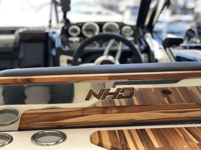 Lancha NHD 280 Cabinada (275 nomenclatura Internacional) Zero - Foto 6