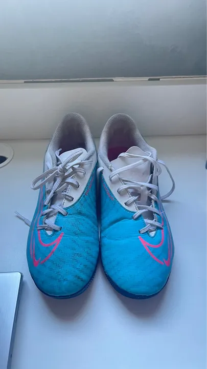 CHUTEIRA NIKE PHANTOM GX FUTSAL NUMERO 38
