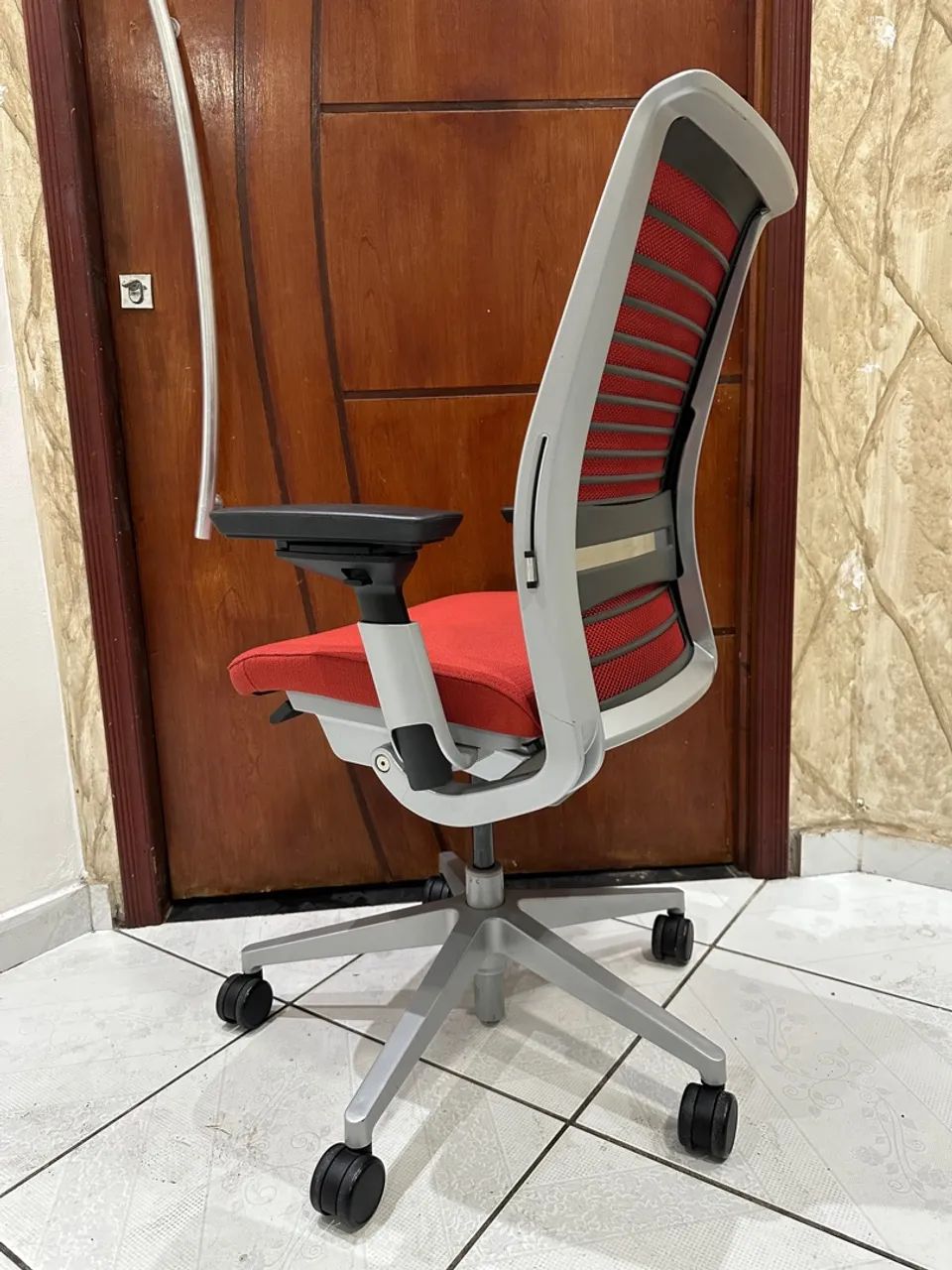 cadeira steelcase think v2 completa 