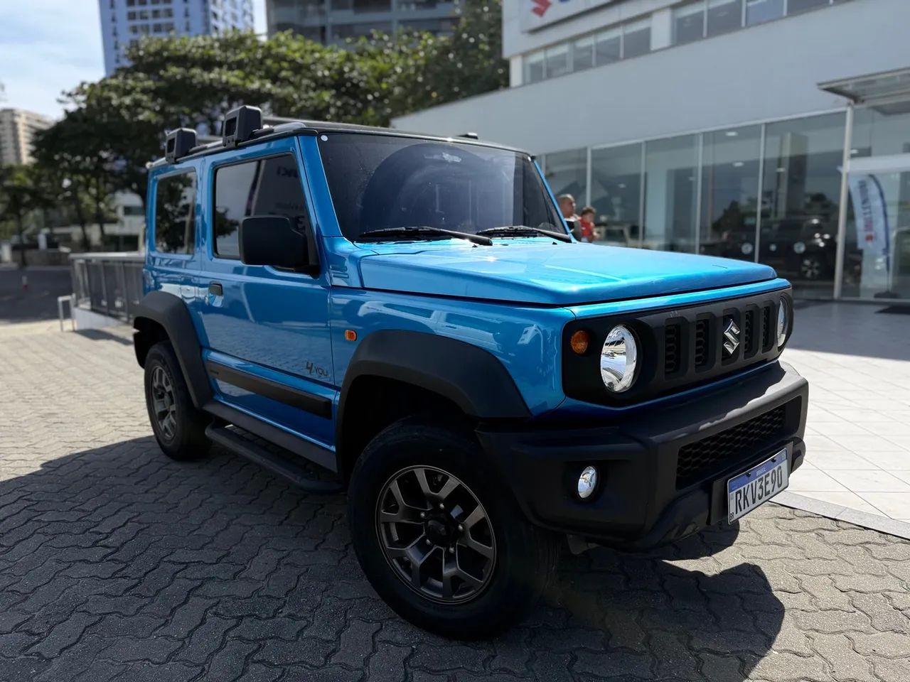 Jimny Sierra 4you AT 2022 - Douglas 9 8 3 3 2 8 7 1 1  - Foto 3