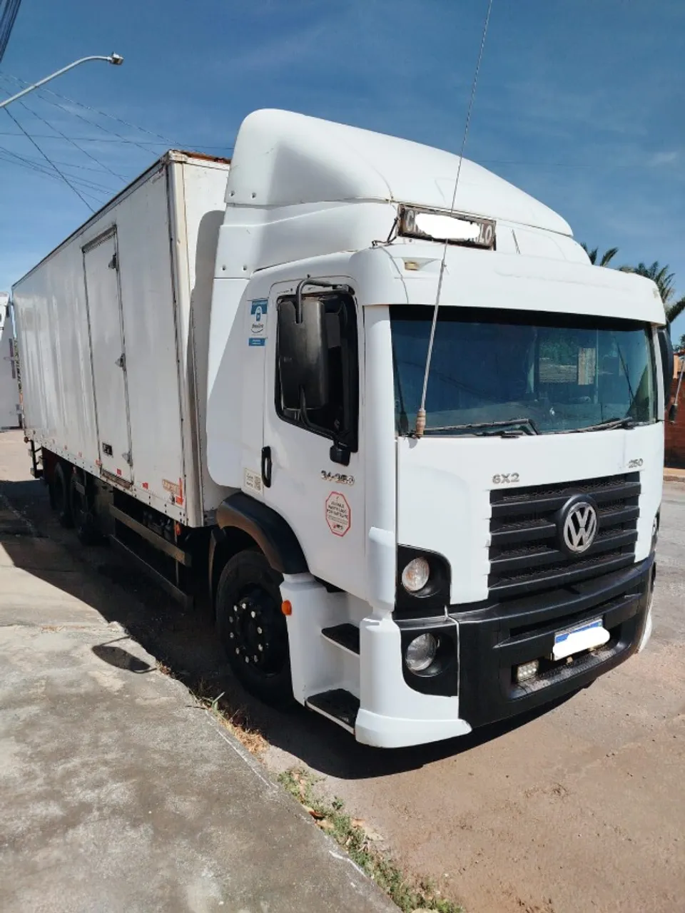 CAMINHÃO VW 24.250 2011