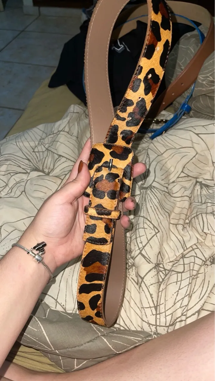 Conjunto de cintos femininos