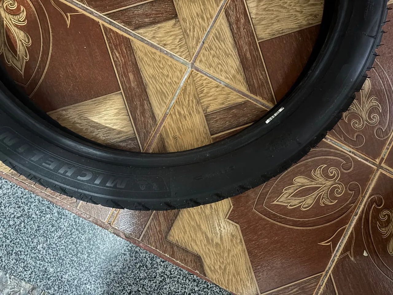 Pneu Michelin Anakee 90-90/21 - Foto 5