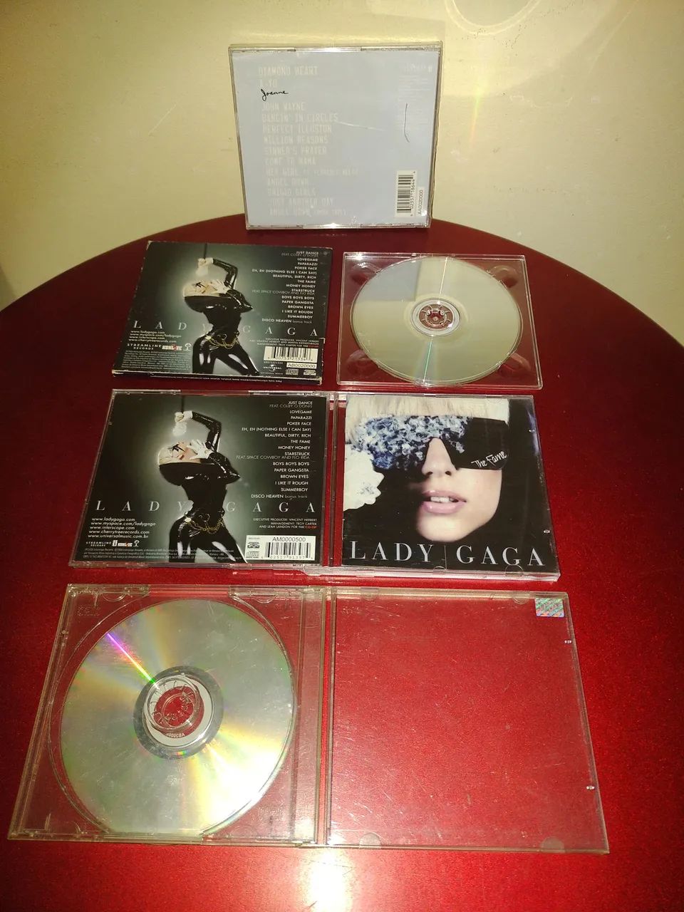 Lady Gaga, Cds, originais, diversos, bom estado. - Antiguidades