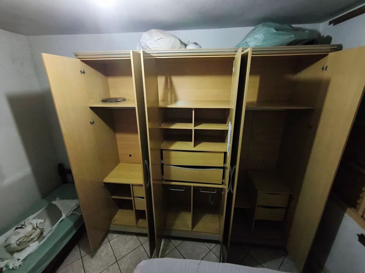 Guarda roupa casal  - Foto 2