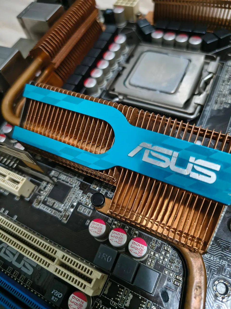 Asus p5q3 deluxe - Foto 3