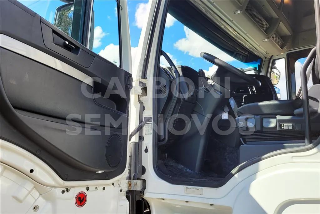 IVECO HI WAY 800S56TZ 6X4, 17/18 - Foto 8