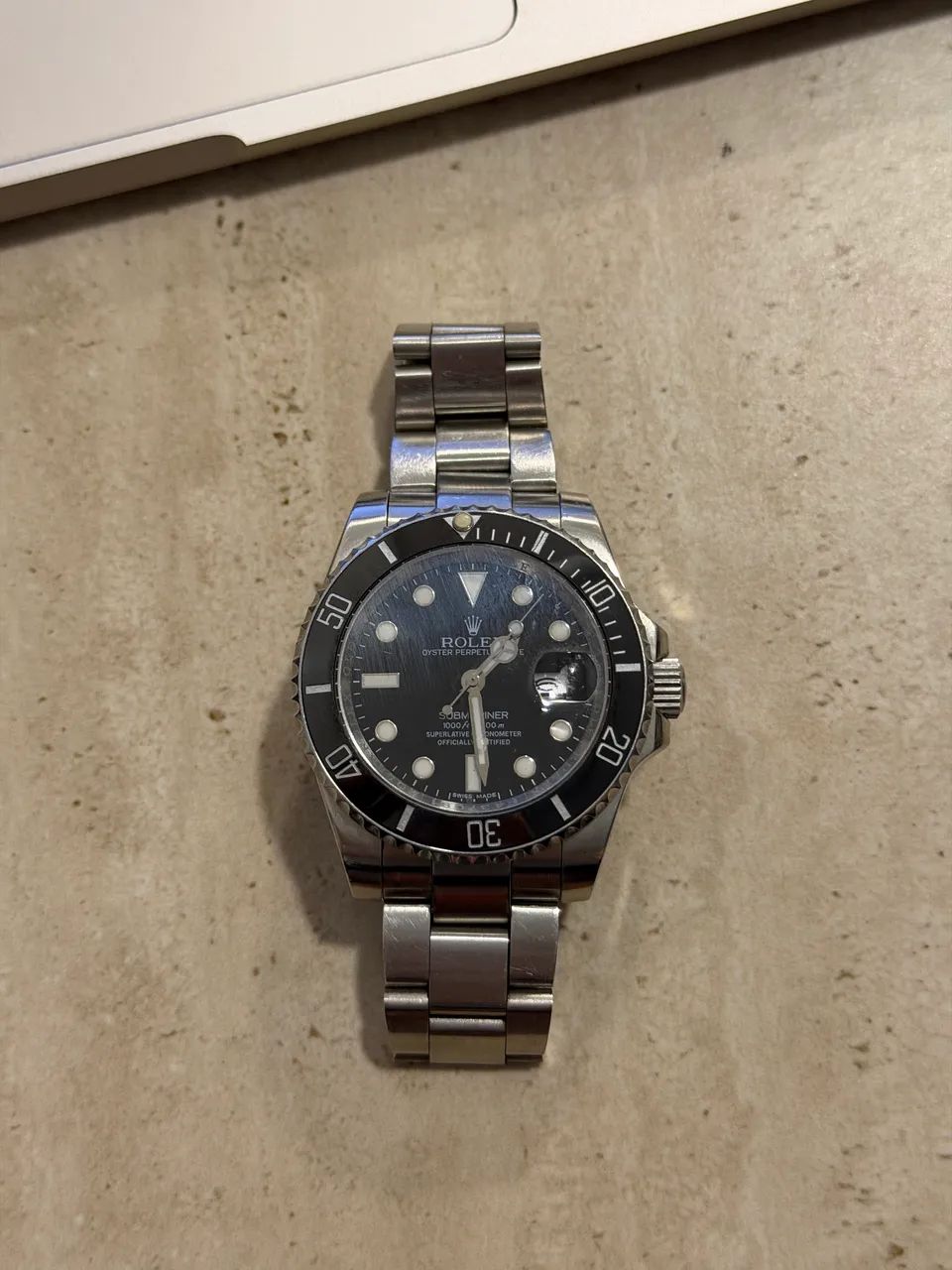 Relógio GMT com movimento automático