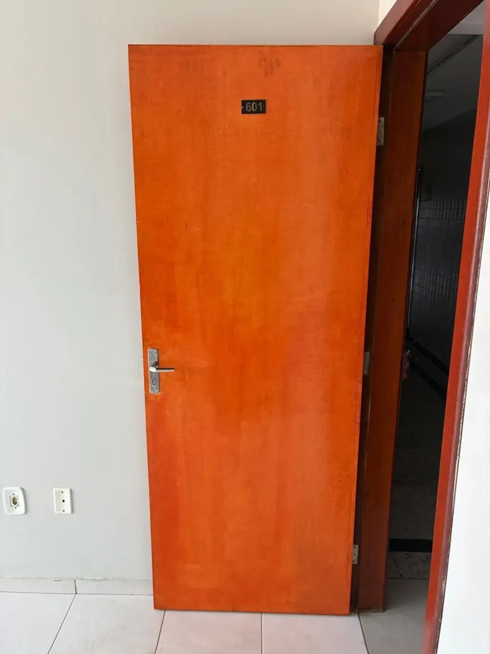 Apartamento com 1 quarto e garagem para alugar - Guará II - Foto 4