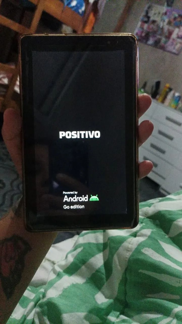 Vendo um tablet ótimo