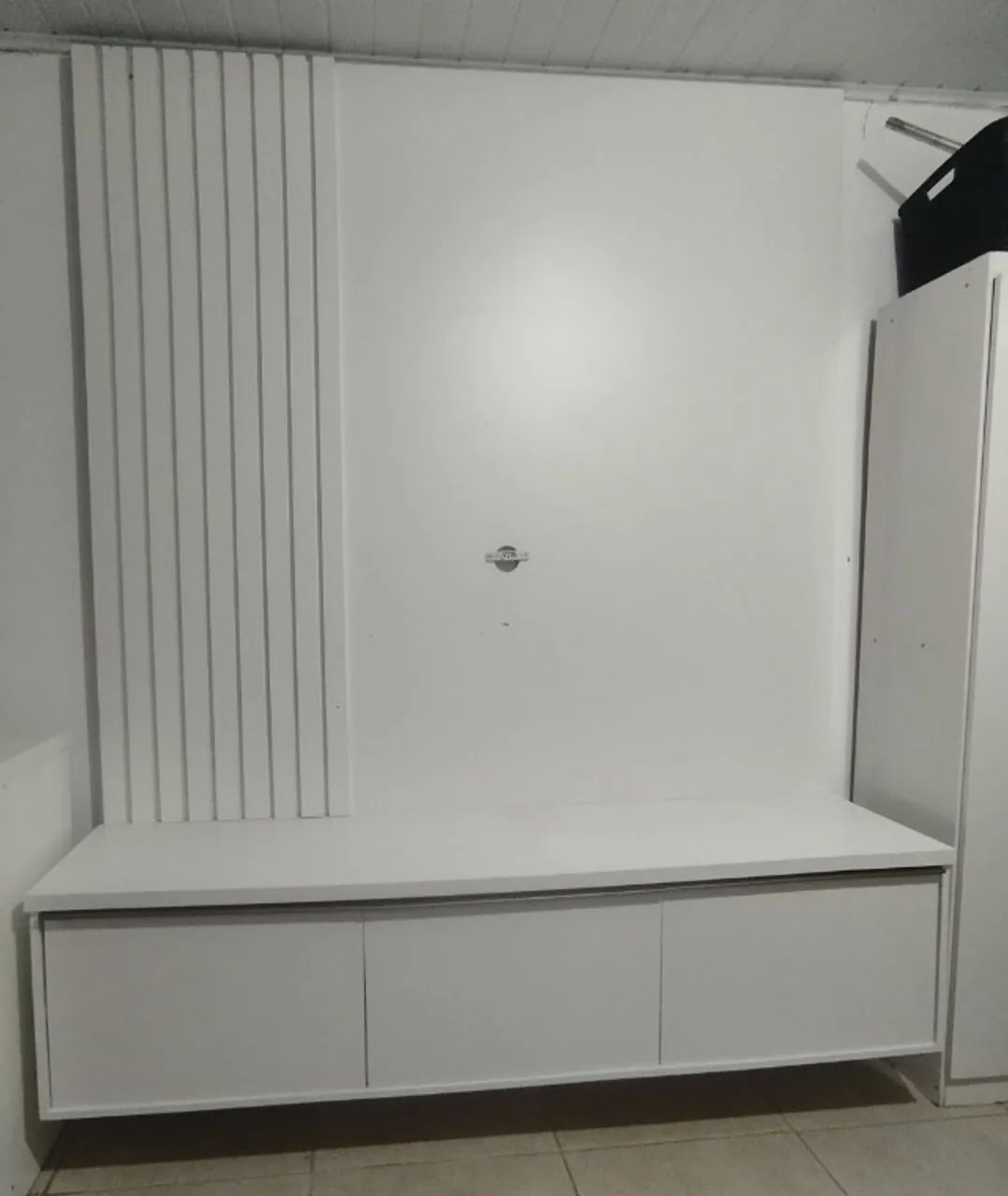 Rack, painel e sofa