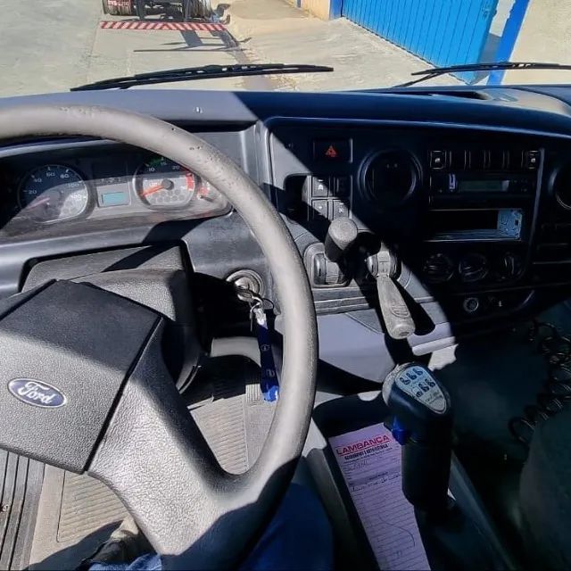  Ford Cargo 1933 Chassi 6x2 Ano 2013 - Foto 3