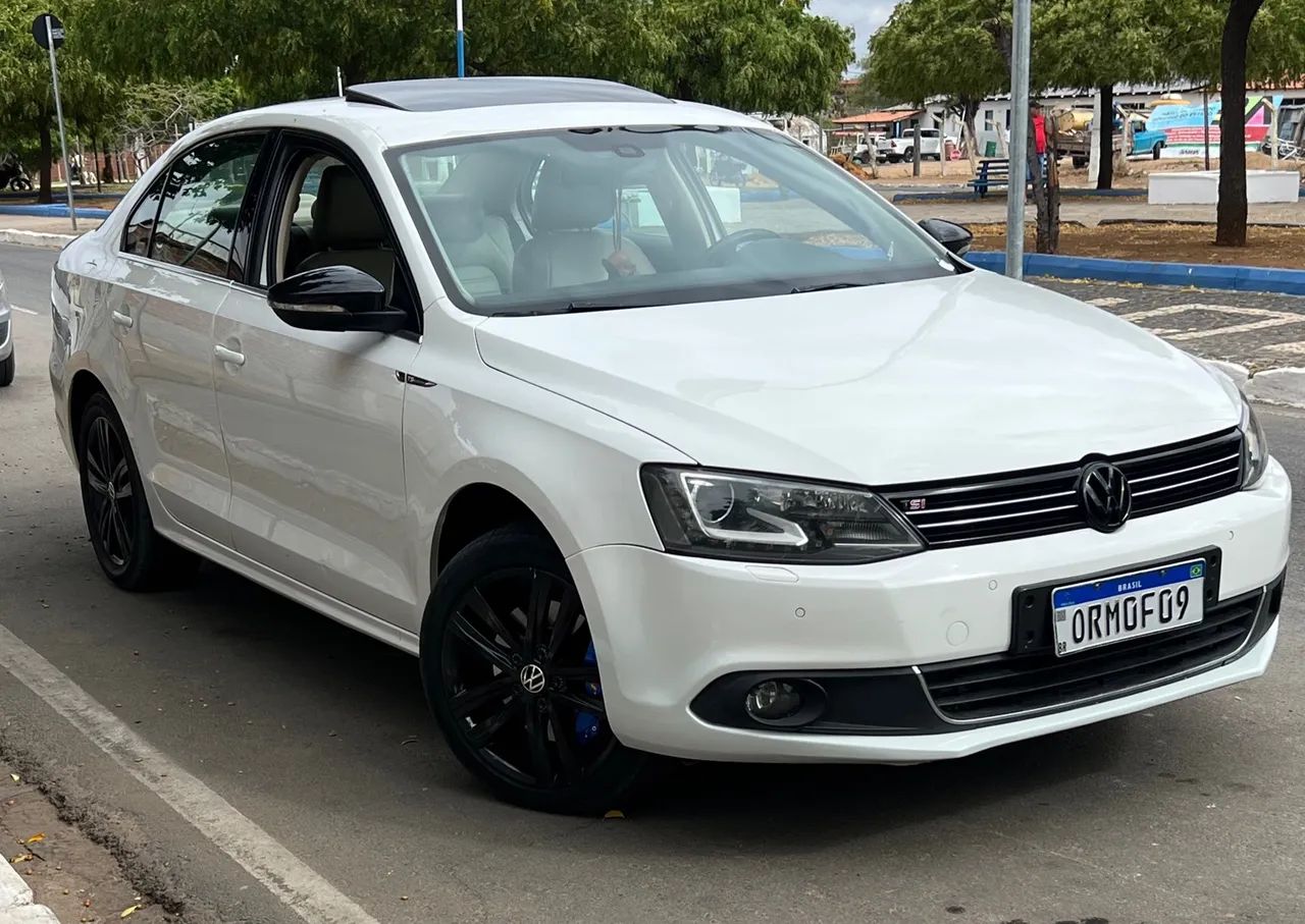 Volkswagen Jetta JETTA Highline 2.0 TSI 16V 4p Tiptronic 2014