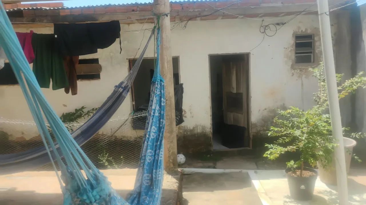 Vende_se uma casa  - Foto 2