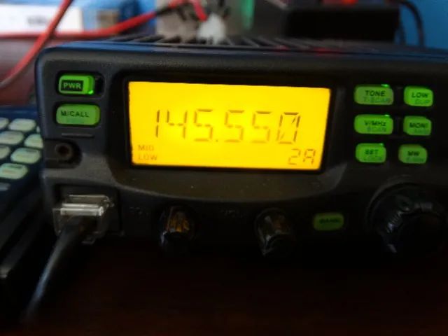 Radio VHF ICOM V 8000
