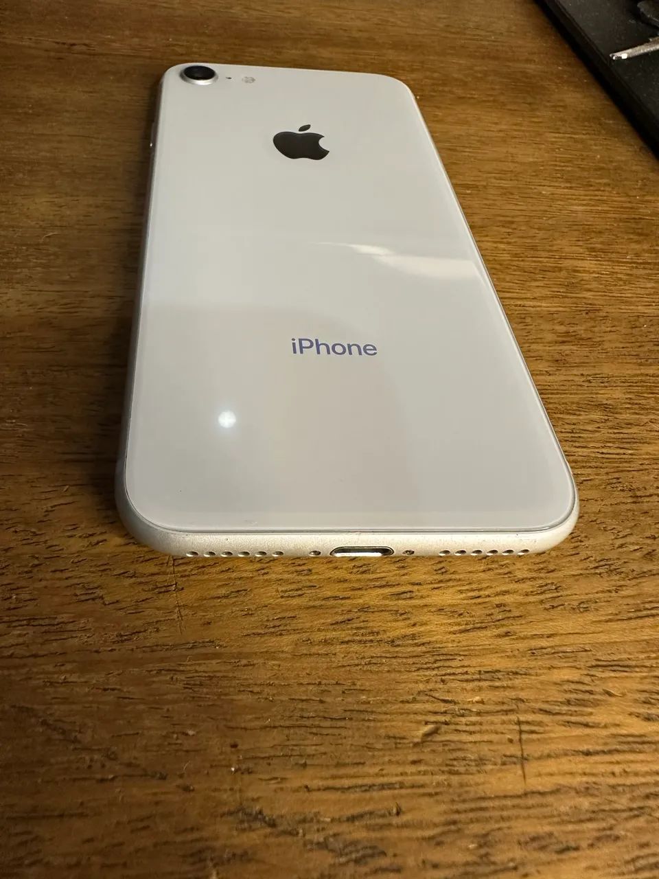 ◆iPhone 8　256GB　ホワイト　SIMフリー 　バッテリー100％ IPhone 8 - 256GB - Bateria 100% - Celulares e Smartphones - Dom