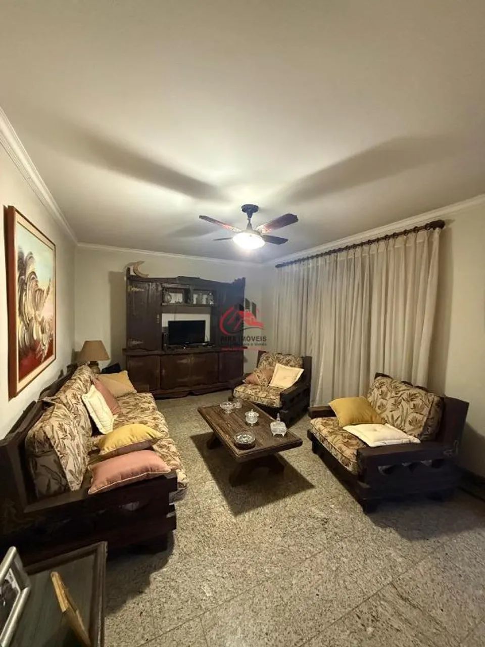 Casa à Venda no Santa Marta - 3 Suíte com Armários - Foto 2