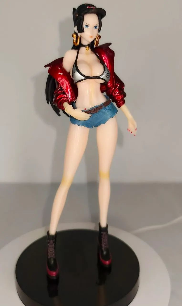 Action figure Boa Hancock coleção One Piece
