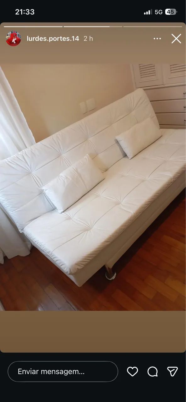 Vendo sofá cama 3 lugares branco