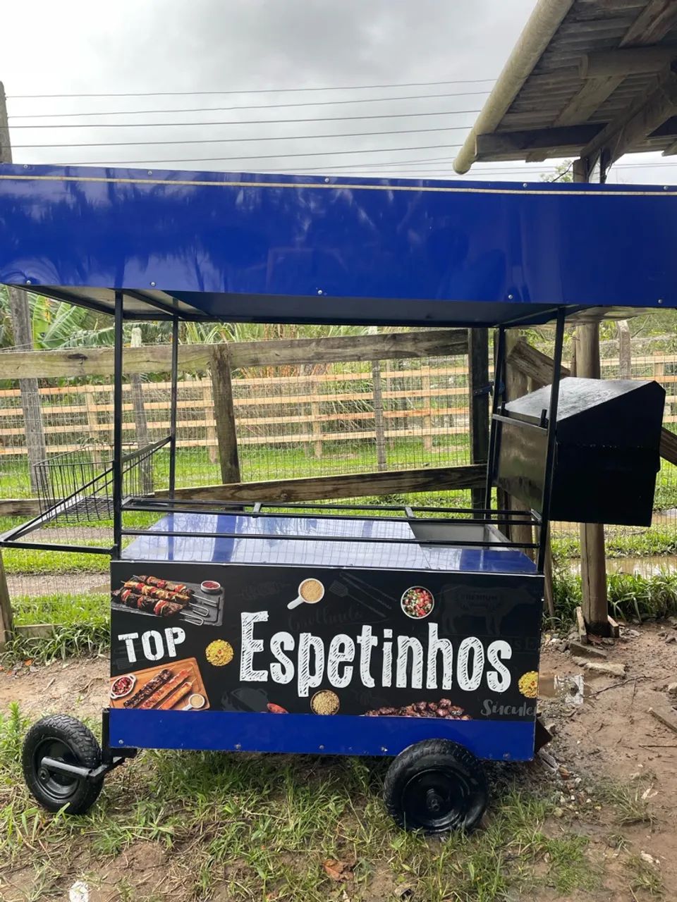 Carrinho de espetinho e carrinho cooler 