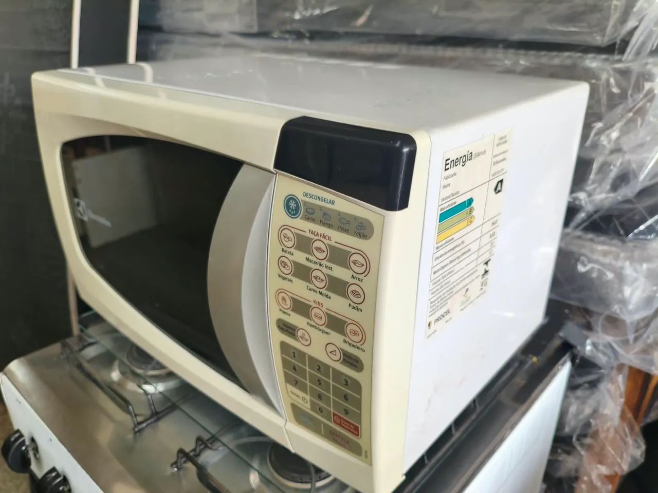 Microondas ELETROLUX 20litros - Foto 2