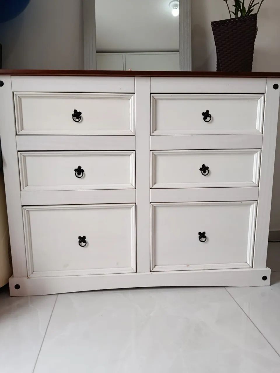 Cômoda 6 gavetas 