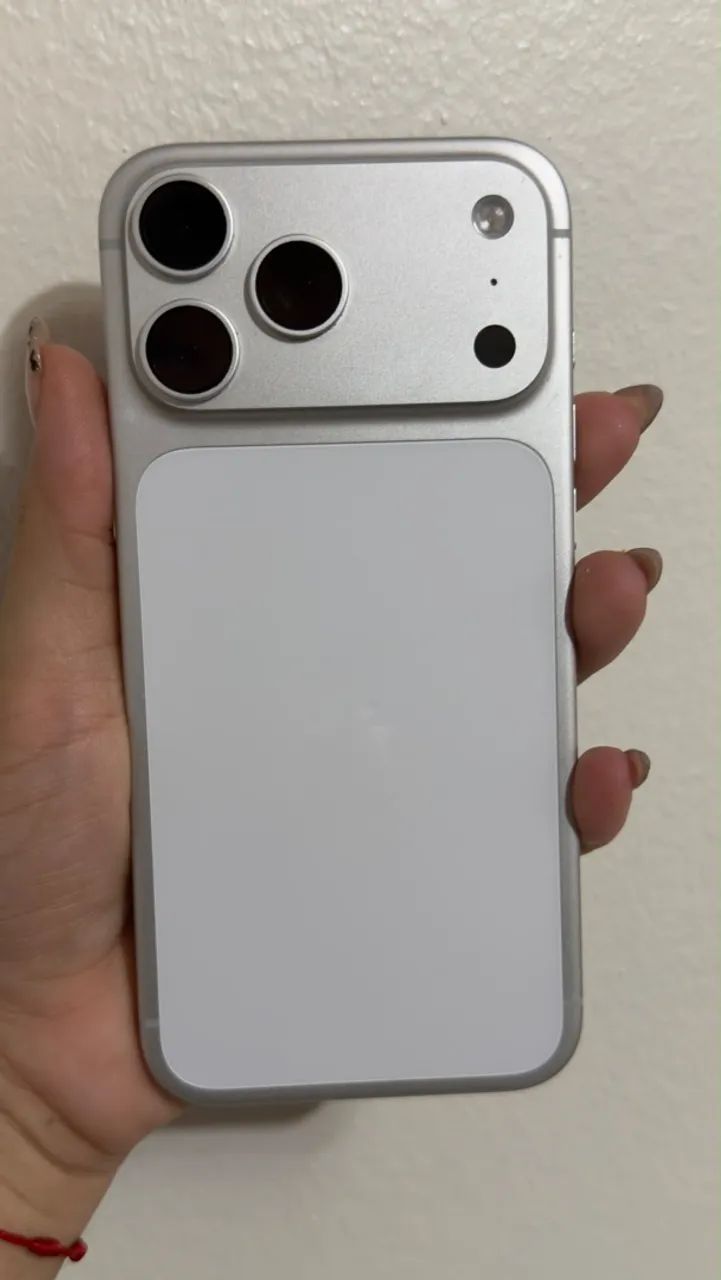 iPhone 17 pro Max 100% bateria  - Foto 4