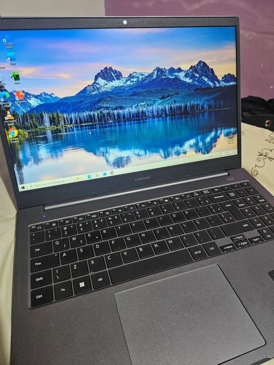 Notebook Samsung Book I3