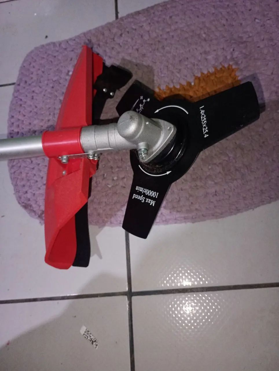 roçadeira nova nunca usada.  - Foto 2