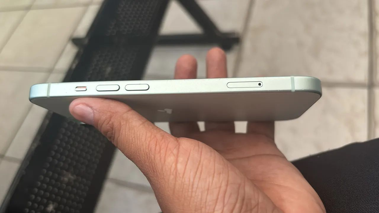 iPhone 15 - Foto 2