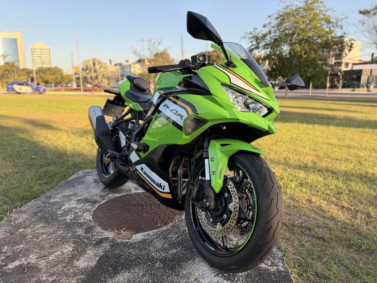 Kawasaki Zx-4rr 2026 - 1517619215 | OLX