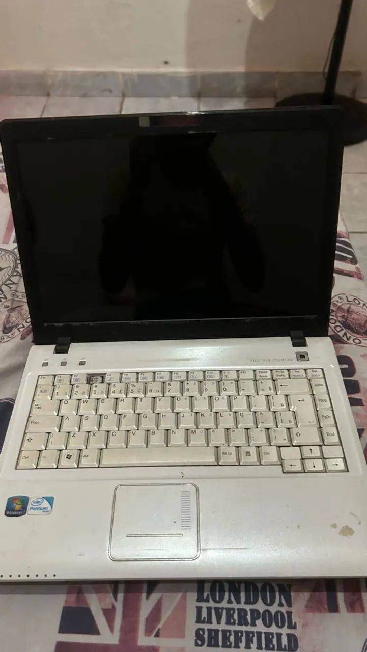 Notebook Positivo Premium Intel Pentium - Para Peças/Sucata