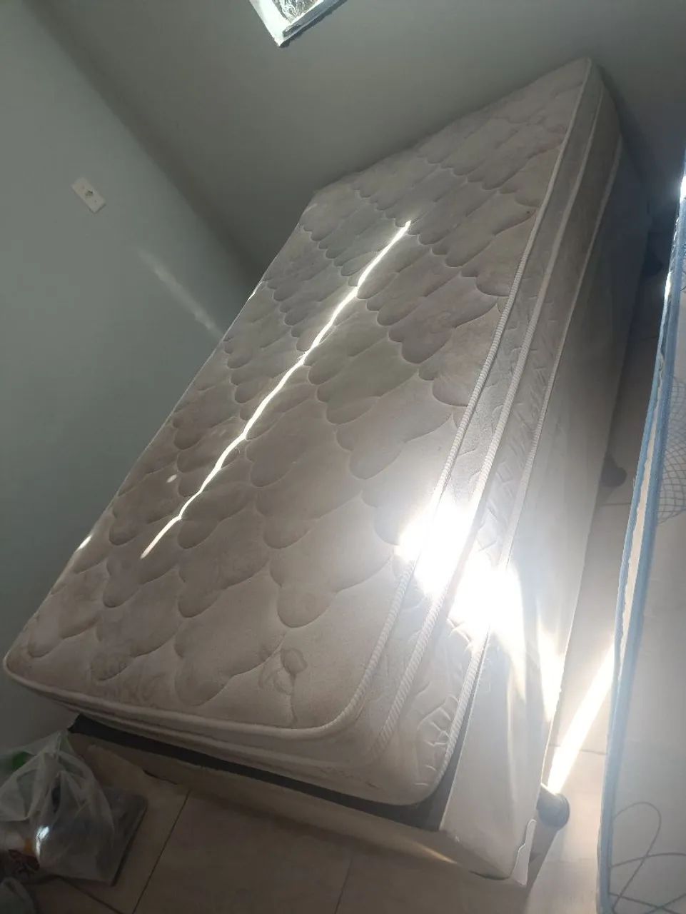 Cama Box Solteirão com colchão  - Foto 3