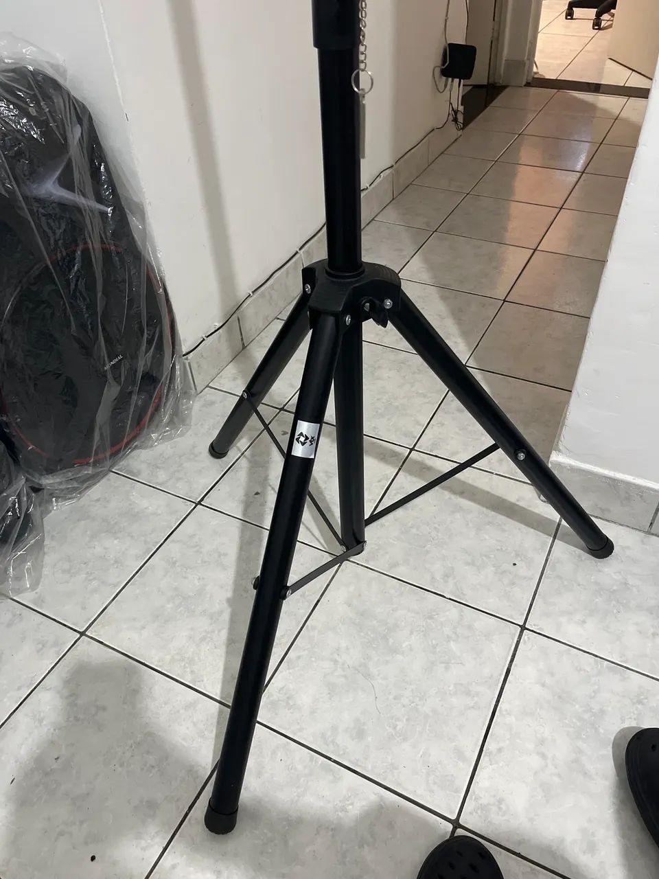 Tripé para caixas de som - Foto 3