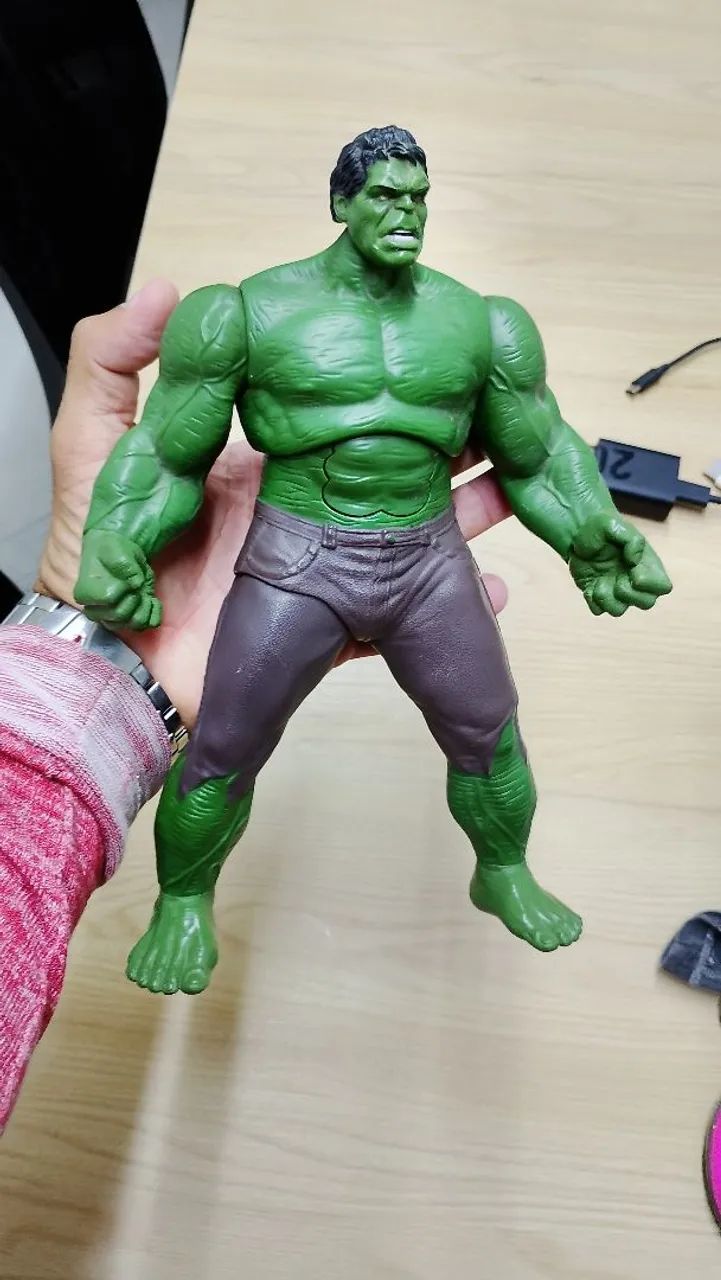 Boneco Hulk Marvel Articulado Grande (Aproximadamente 30cm) - Excelente Estado - Foto 2