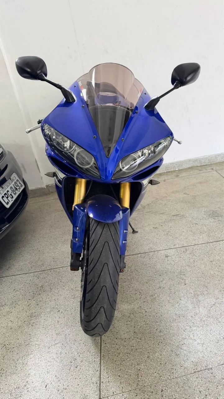 Yamaha R1 - Foto 5