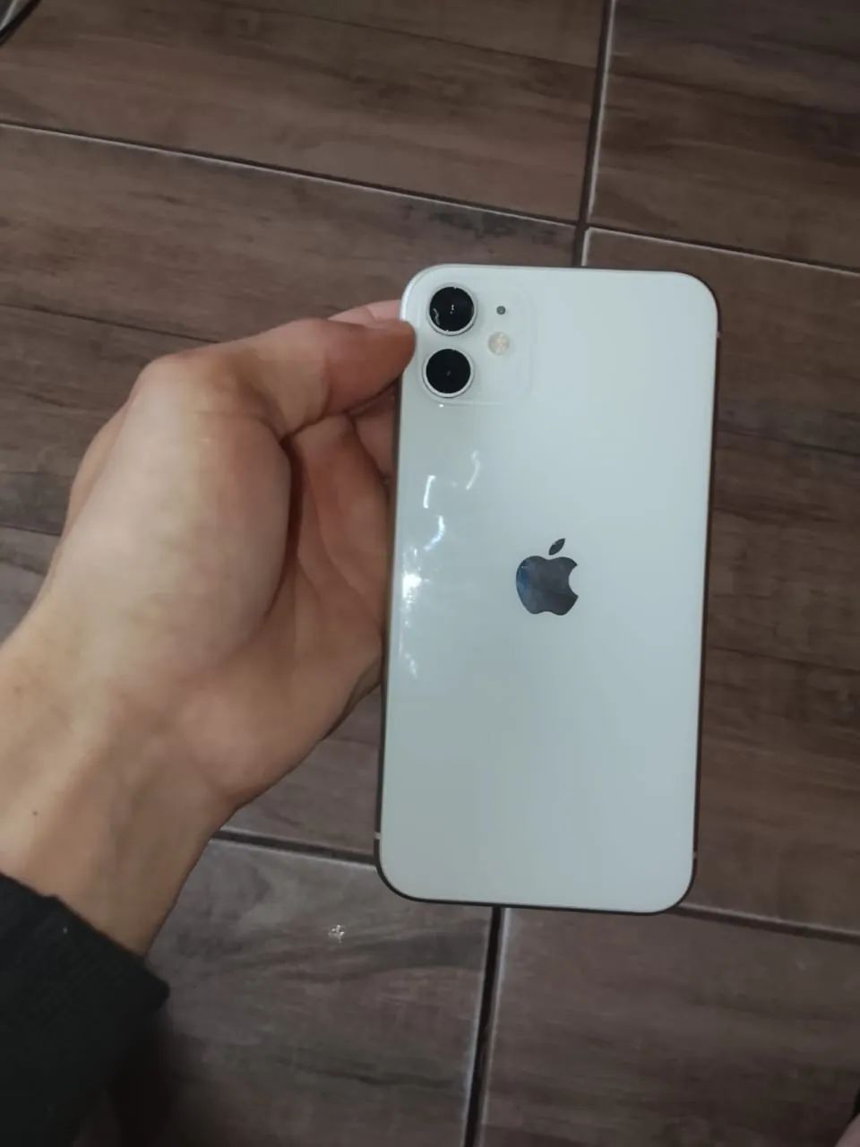Vendo ou troco Iphone 11 - Foto 3
