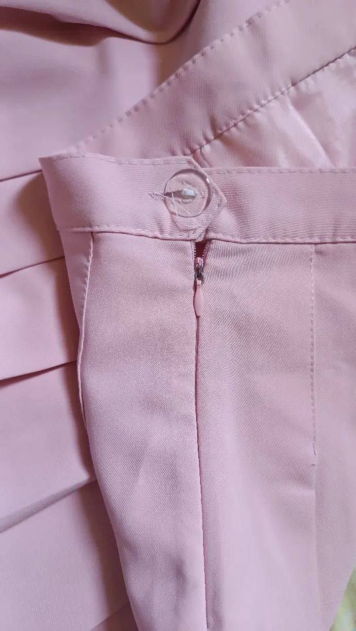 shorts saia plissada rosa cintura alta - Foto 4