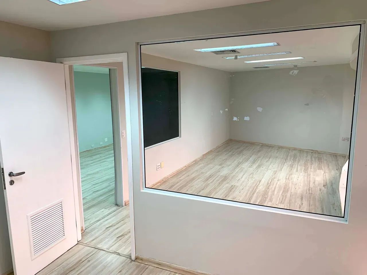 SALA COMERCIAL DE 90 M² PRÓXIMA À CPTM GRANJA JULIETA | PRONTA PARA OCUPAÇÃO - Foto 4