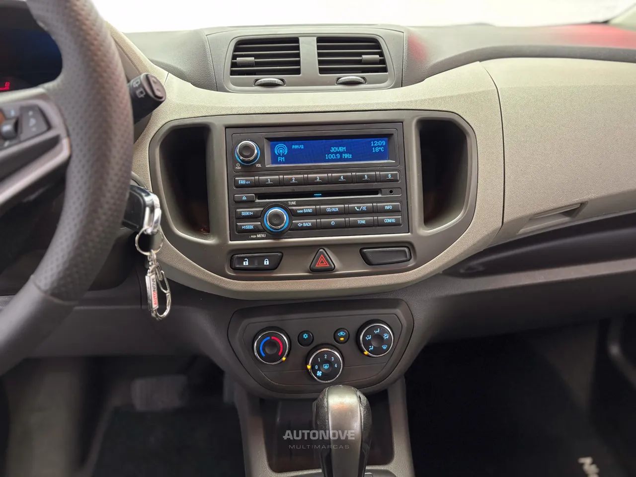 Chevrolet Spin LTZ 1.8 8V Econo.Flex 5p Aut., foto 12 de 16