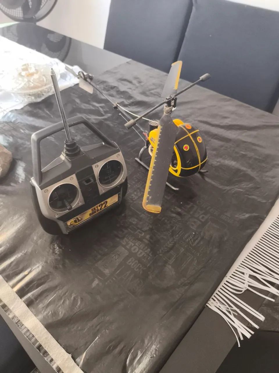 Helicóptero ? com Controle remoto
