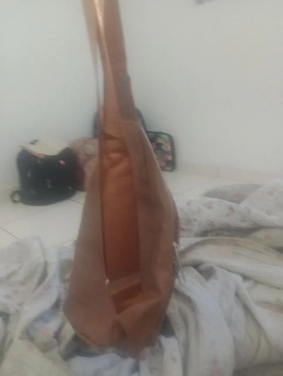 Bolsa sport Marron mais Relógio  - Foto 2
