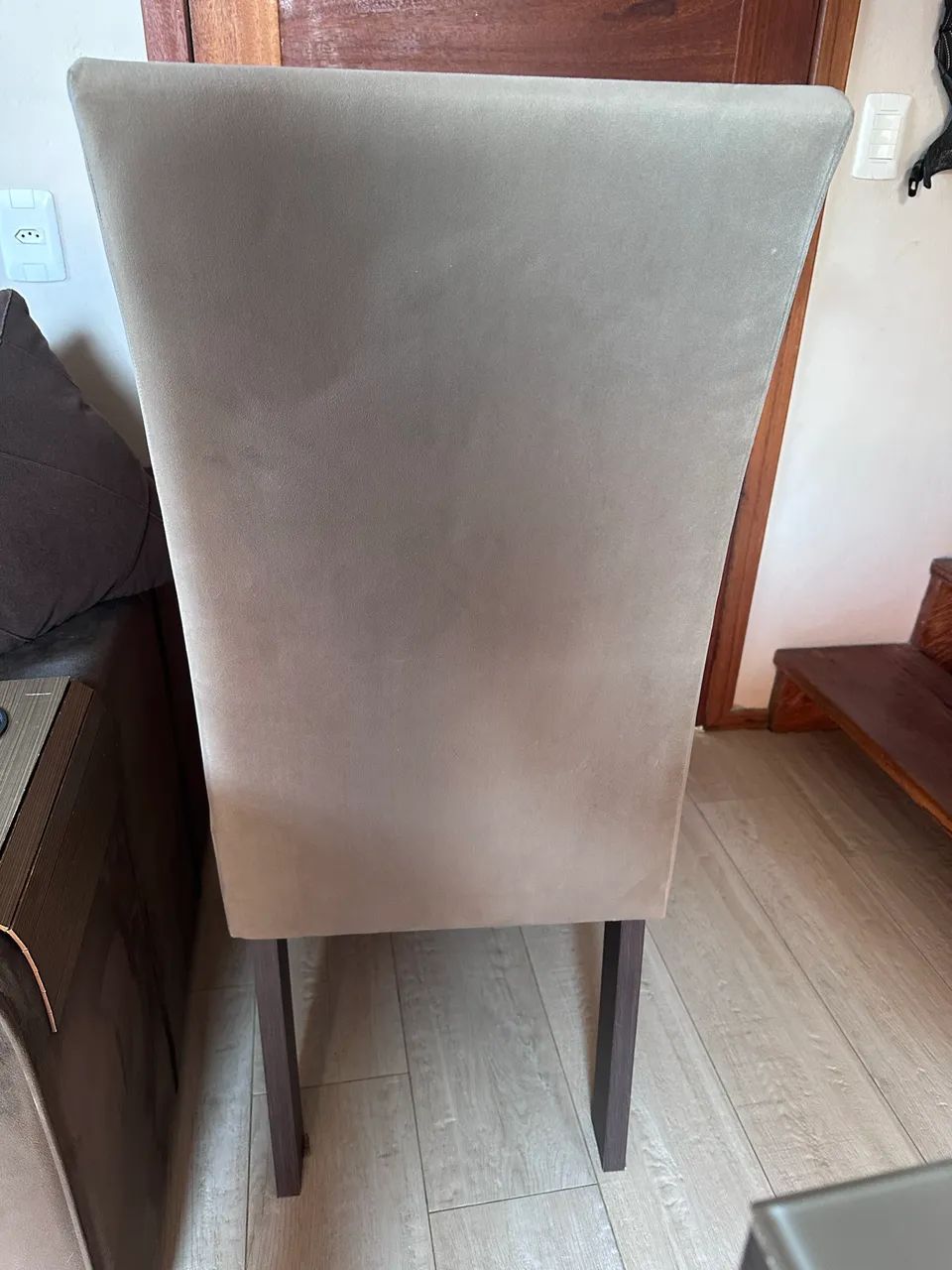 Vendo 4 cadeiras de jantar em excelente estado  - Foto 3