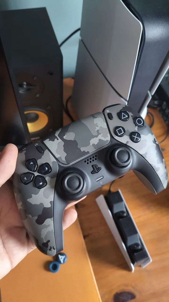 Controle PS5 - camuflado 
