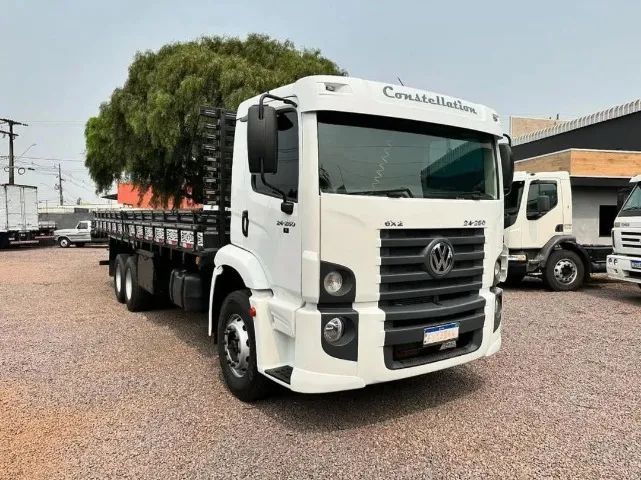 Caminhão 24-250 (entrada 25mil) no boleto 